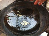 自制肉烧茄子做法图解3)