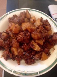 家常菜土豆烧鸡块