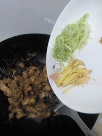 家常菜木须肉做法图解7)