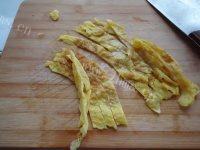 常吃不腻的紫菜包饭做法图解3)
