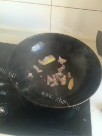 色香味浓的炒千叶豆腐做法图解4)