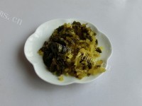 好吃的黄鱼雪菜煨面做法图解4)