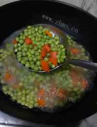 豌豆牛肉粒做法图解6)