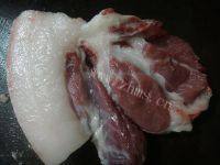 常吃不腻的荷兰豆炒肉做法图解3)