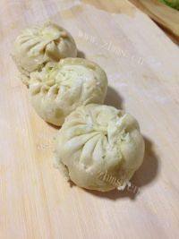 自制萝卜缨包子