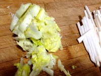 美味杏鲍菇豆皮卷做法图解5)