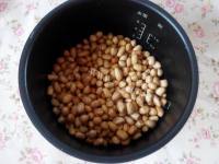 美味红豆花生粽子做法图解3)