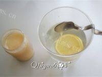 自制柠檬蜂蜜水做法图解4)
