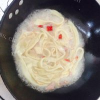 嫩滑的烫蛋皮做法图解13)