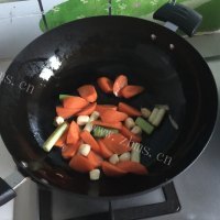 美味的麻辣烤鱼做法图解11)