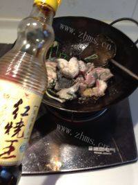 美味的红烧鲶鱼做法图解5)