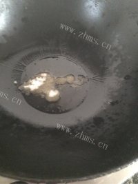 色香味浓的红烧排骨做法图解3)