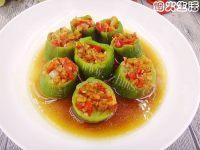 家常菜蒜蓉蒸丝瓜