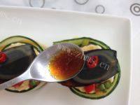 口感好的皮蛋豆腐做法图解8)