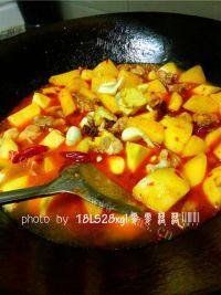 营养美食之土豆烧鸡做法图解10)
