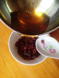 美味牛奶红豆冰沙做法图解7)