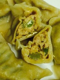 自制猪肉芹菜水饺