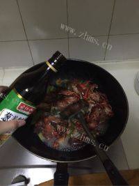 好吃的啤酒龙虾做法图解6)