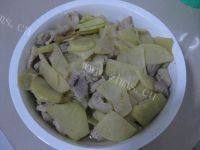 家常菜肉炒土豆片