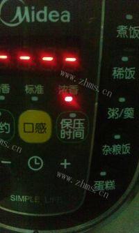 桃胶银耳羹自制做法图解3)