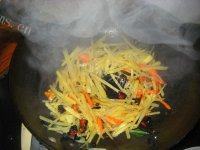 简单健康的土豆丝做法图解6)