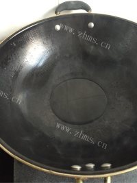 诱人的素炒秋葵做法图解2)