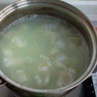 色味俱佳的芹菜鱿鱼做法图解5)