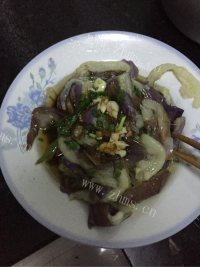 可口的拌茄子做法图解4)