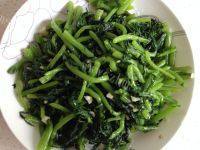 营养丰富的蒜香茼蒿