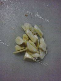 自制蒜香菠菜做法图解2)