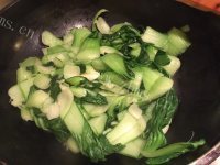 美味的腊肠煲仔饭做法图解6)