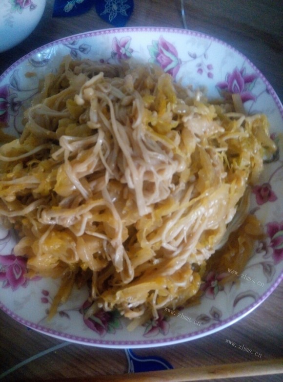 酸菜炒金针菇