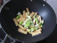 自己做的家常炒豆腐做法图解4)