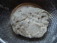 自己做的油酥葱花饼做法图解1)