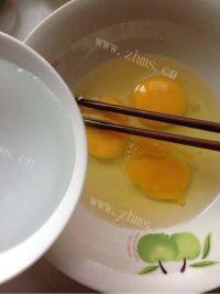 家常鲫鱼炖蛋做法图解13)