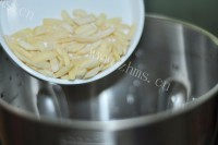 秘制香煎麻辣五花肉做法图解3)