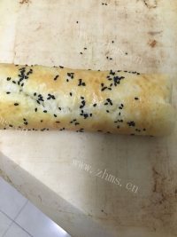 美味的肉松面包做法图解5)