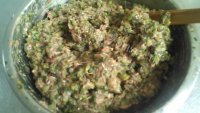 香喷喷的香芹牛肉饼做法图解5)