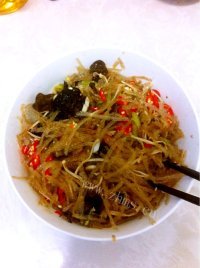 家常菜红油金针菇做法图解3)