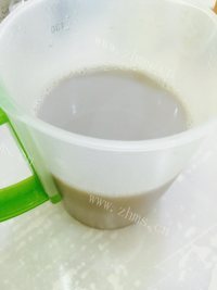 清甜美味蔓越莓紫米圈红豆豆浆做法图解1)