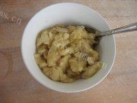脆甜香蕉饼做法图解5)