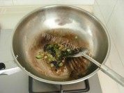家常菜豆瓣酱炒豆腐做法图解2)