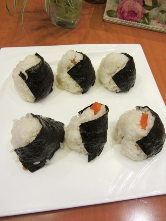 诱人的饭团