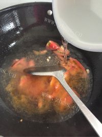 营养丰富的西红柿蛋汤做法图解3)