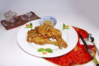 很有食欲的香酥鸭腿