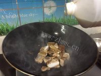 五味俱全的红烧羊排做法图解5)