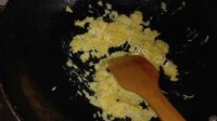 垂涎欲滴的蛋炒饭做法图解4)