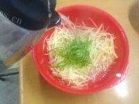 家常菜凉拌土豆丝做法图解4)