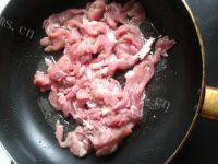 下饭的蒜苔炒肉丝做法图解4)
