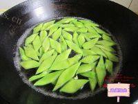 家常菜清炒荷兰豆做法图解1)